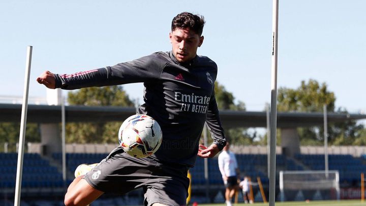  罗马中场核心感染新冠，缺席生死战  