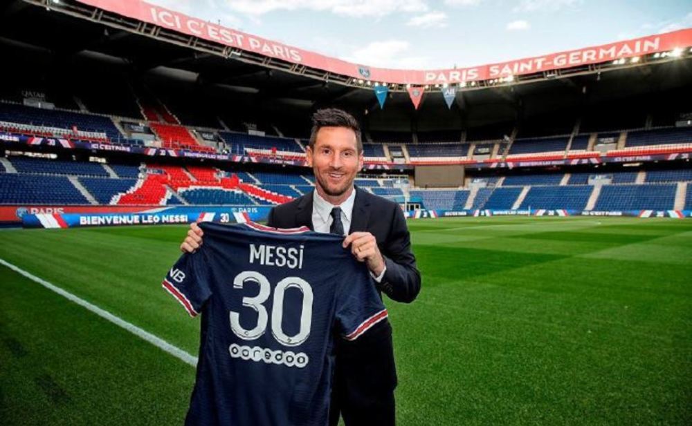  巴黎圣日耳曼客场奏凯继续领跑法甲积分榜