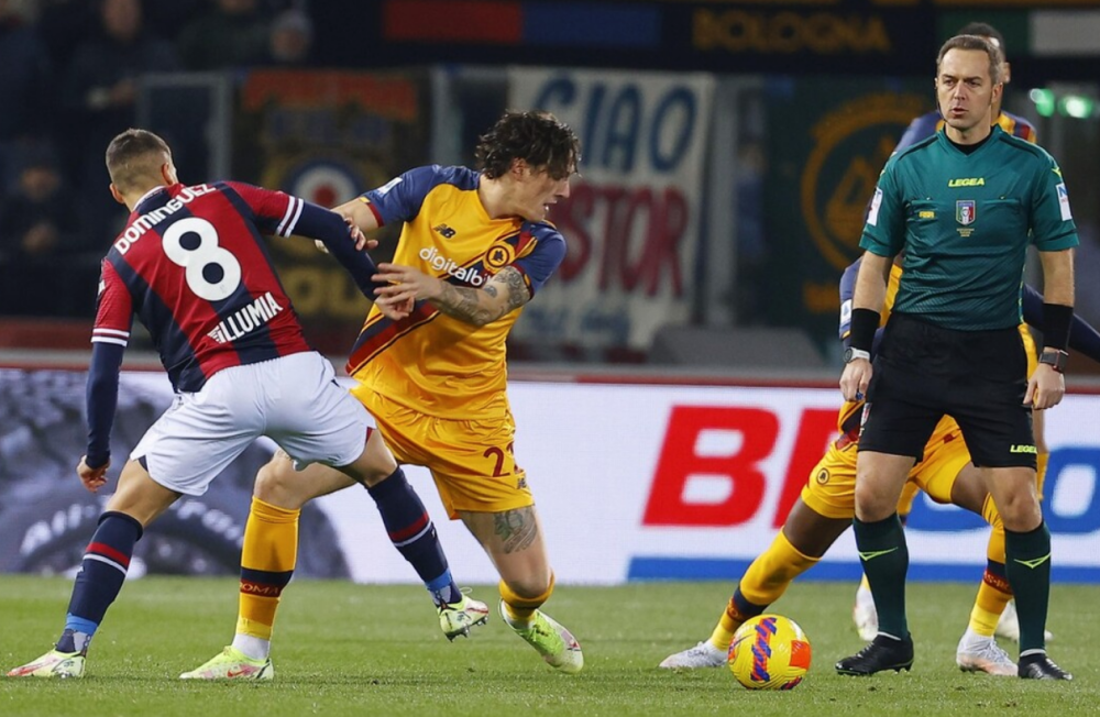  罗马客场爆冷负弱旅，穆里尼奥遭遇信任危机  